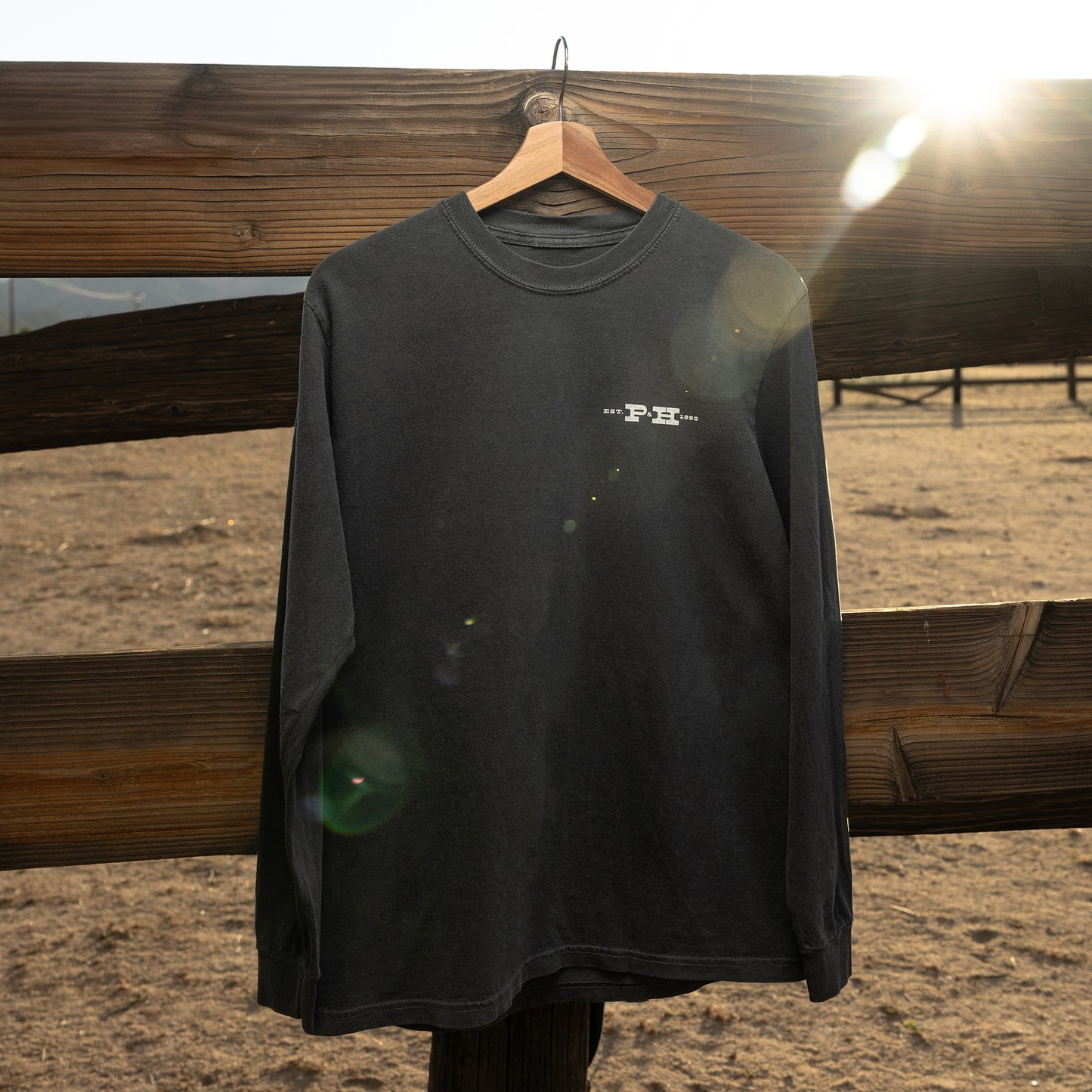 Exterior Longsleeve